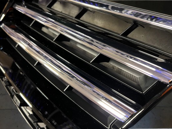 Boven Grille Highline - Volkswagen Caddy MK4