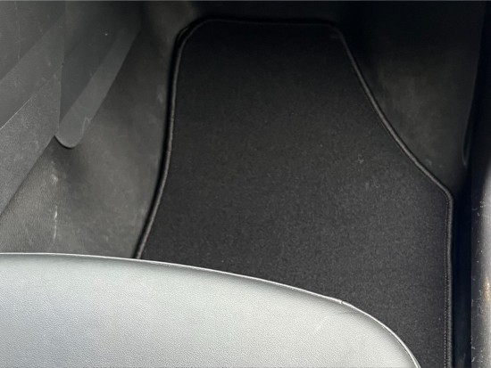 Dubbel Velours Automatten set DCW - Volkswagen Caddy MK3 / MK4