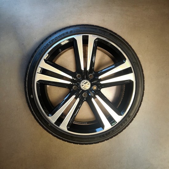 5x112 Seat Leon Cupra FR velgen met banden