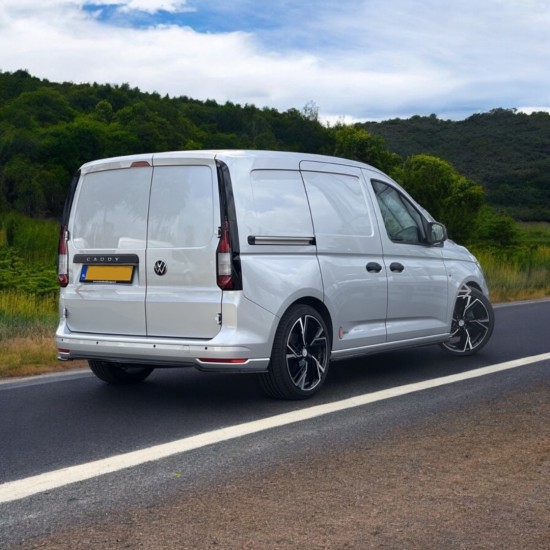 Achterbumper Splitter Flat Hoogglans zwart - Volkswagen Caddy MK5 Maxi