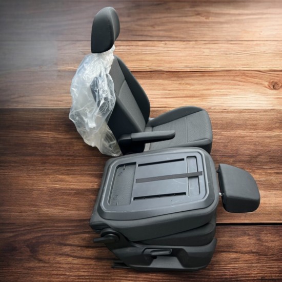 Set Volkswagen Caddy MK5 Stoelen - Volkswagen Caddy MK5