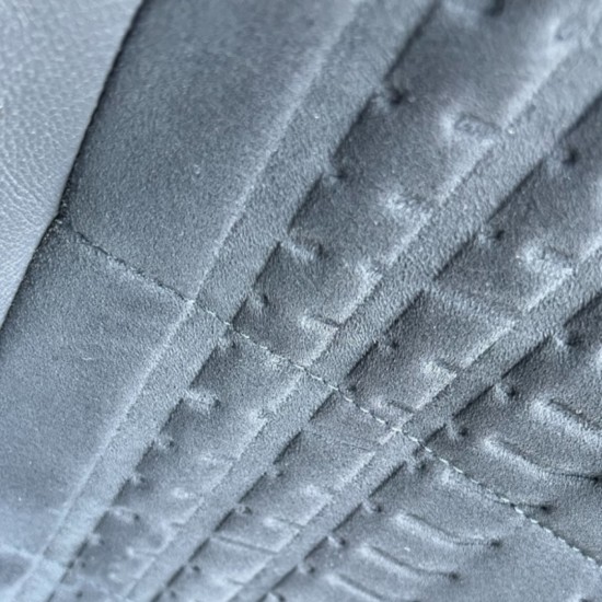 Set Volkswagen Golf 5 GTI Pirelli stoelen - Volkswagen Caddy