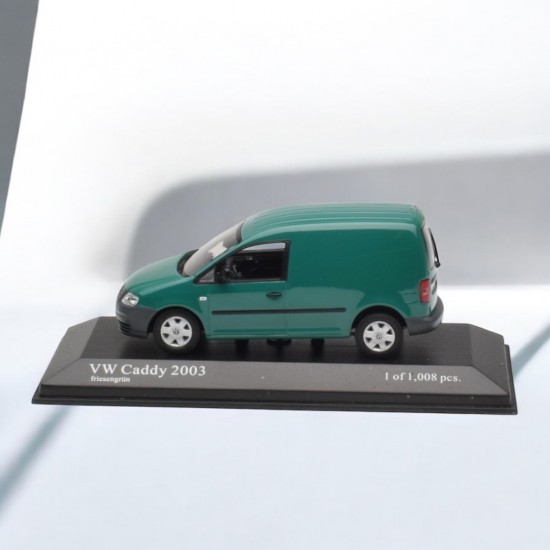 Minichamps Volkswagen Caddy MK3 1:43 - Uni Groen