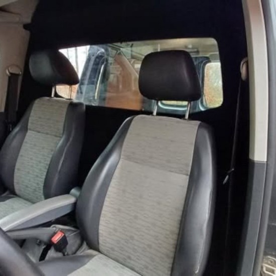 Extra Verdiept Tussenschot met Raam - Volkswagen Caddy MK3