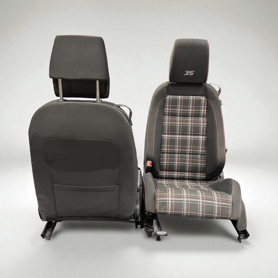 Set Volkswagen Golf 6 GTI Edition 35 Stoelen - Volkswagen Caddy