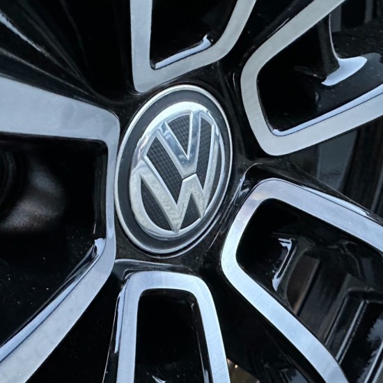 Set DCW20TT 5x112 Hoogglans Zwart - Volkswagen Caddy