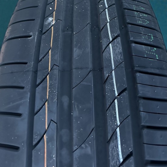 Set DCW20TT 5x112 Hoogglans Zwart - Volkswagen Caddy