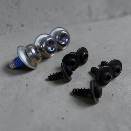 Bevestigingen bodemplaat TDI Volkswagen Caddy