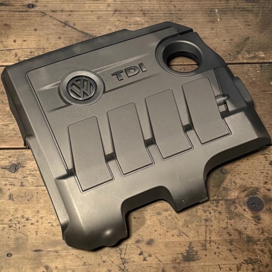 Motor afdekplaat TDI Euro 5 Highline Zwart - Volkswagen Caddy MK3 GP / MK4