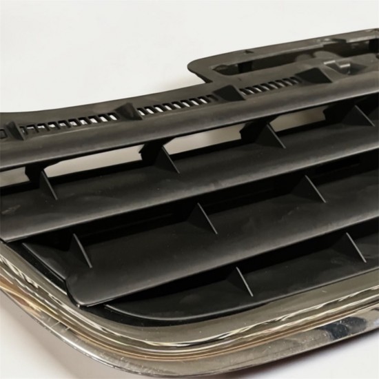 Radiator Grille Highline - Volkswagen Caddy MK3