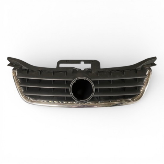 Radiator Grille Highline - Volkswagen Caddy MK3