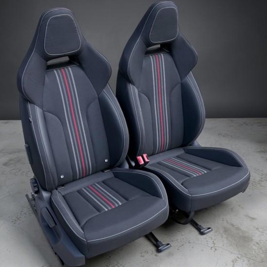 Set Skoda Kamiq Monte Carlo stoelen - Volkswagen Caddy