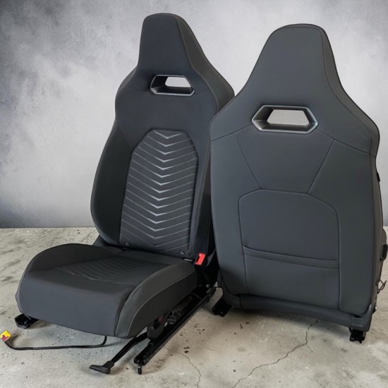 Set Cupra Born Schaalstoelen - Half Leder - Volkswagen Caddy | De Caddy Winkel | Barneveld