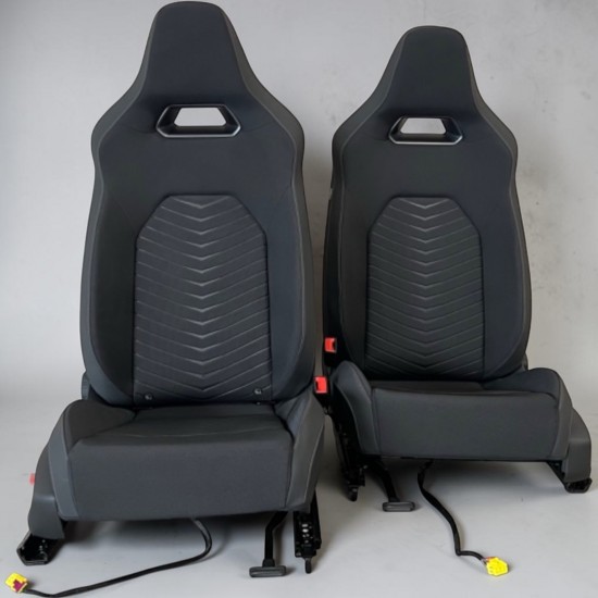 Set Cupra Born Schaalstoelen - Half Leder - Volkswagen Caddy | De Caddy Winkel | Barneveld