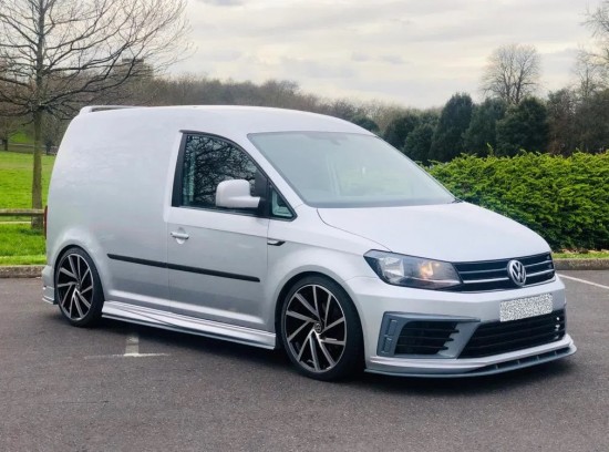 Sideskirts R Custom Made - Volkswagen Caddy MK4