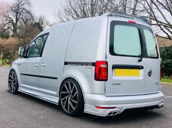 Achterbumper AMG Custom Made - Volkswagen Caddy MK4